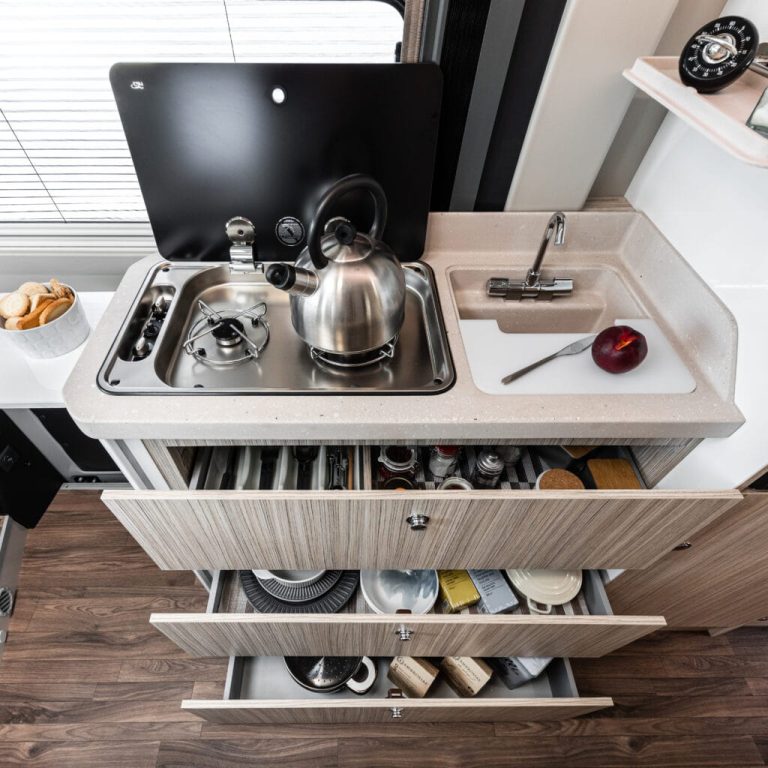 Elnagh-E-Van-5-Premium-072-1536x1024