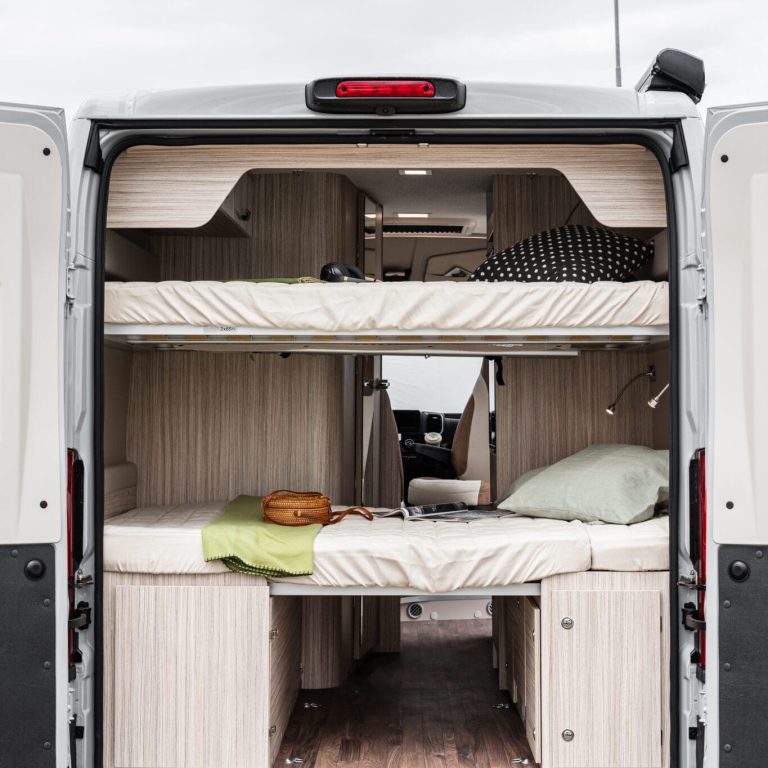 Elnagh-E-Van-5-Premium-108-1365x2048