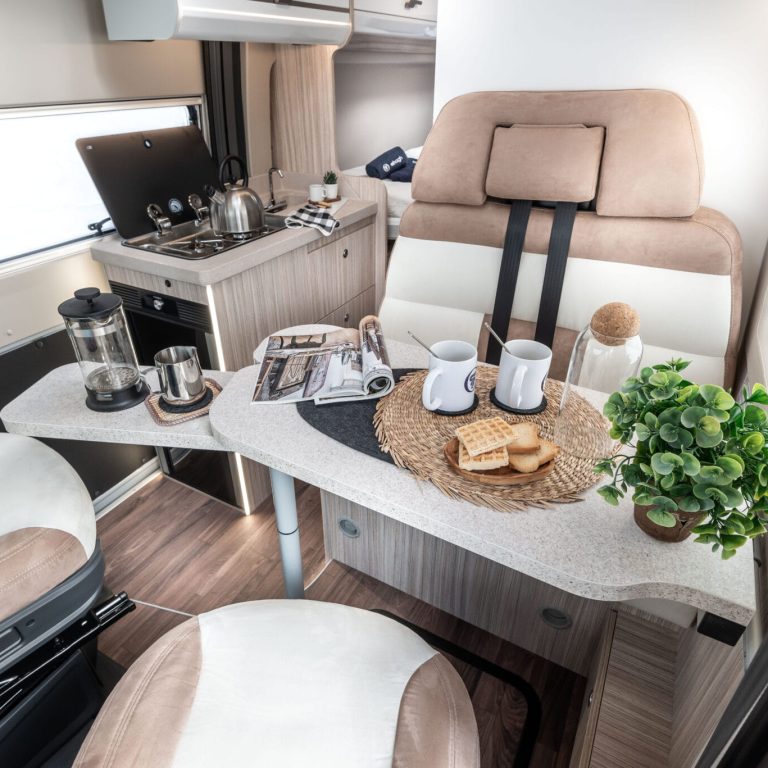 Elnagh_E-Van-6_XL_Premium-003-2048x1367